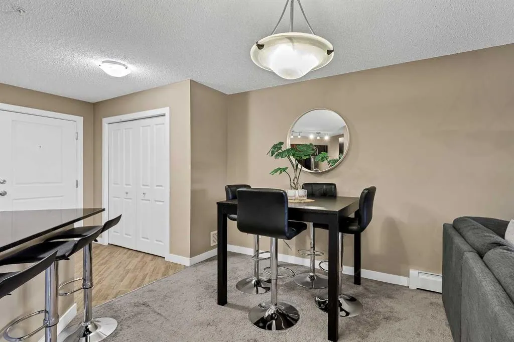 15 Saddlestone Way NE #209