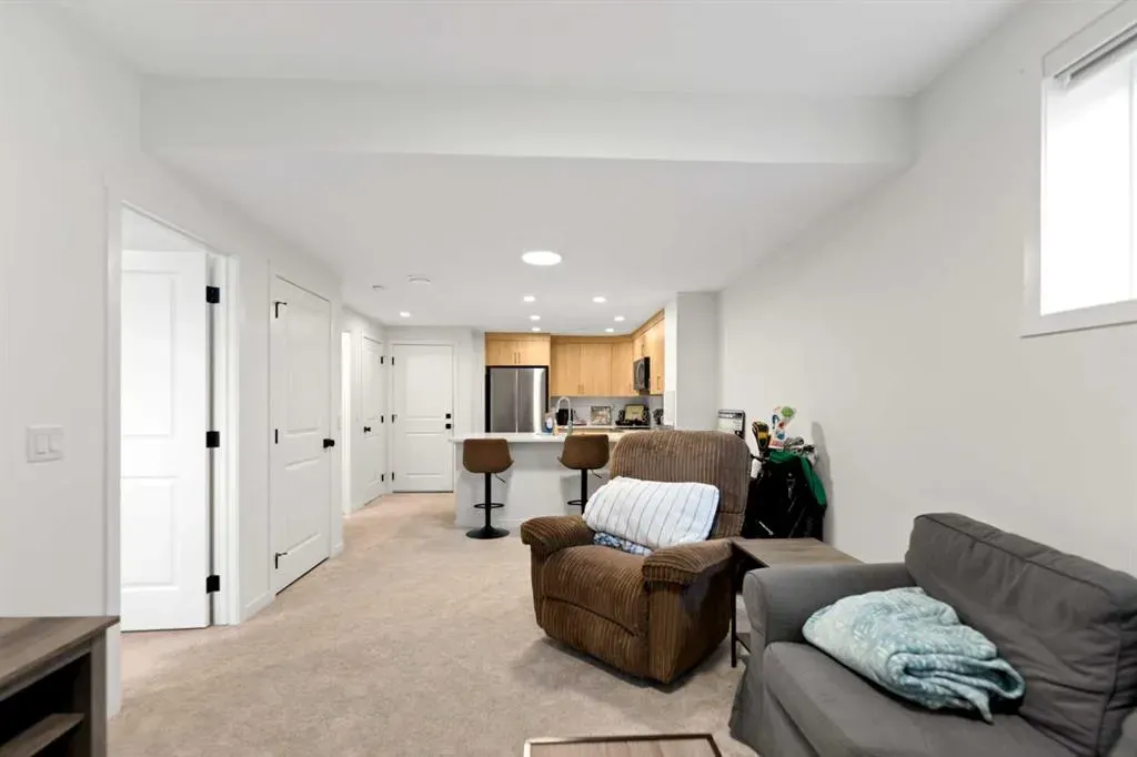 48 Southborough Lane