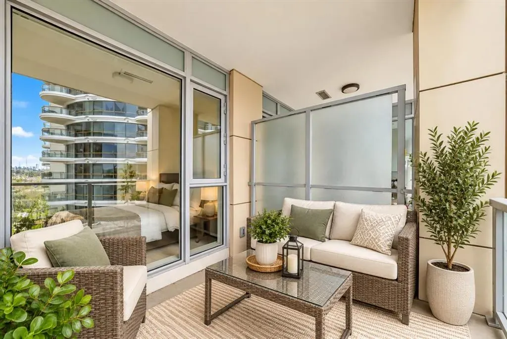 1025 5 Avenue SW #403