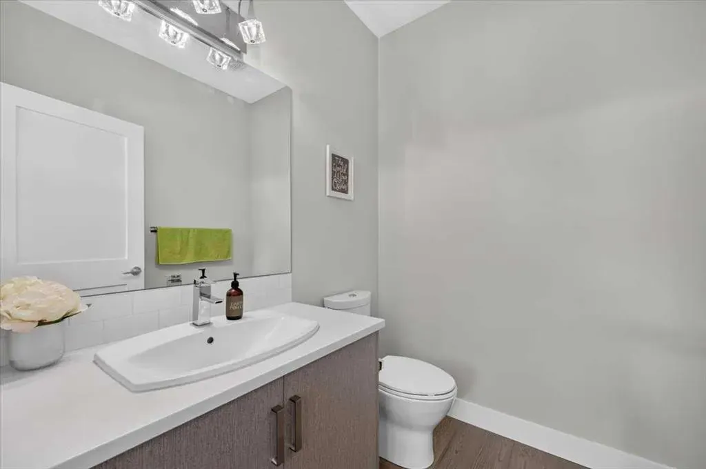 1920 25A Street SW #2