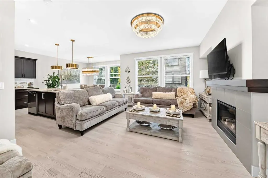 110 Coopers Common SW #901