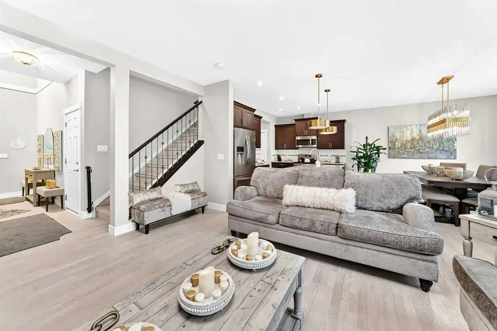 110 Coopers Common SW #901