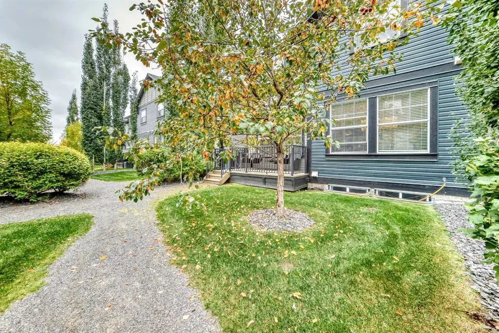 110 Coopers Common SW #901
