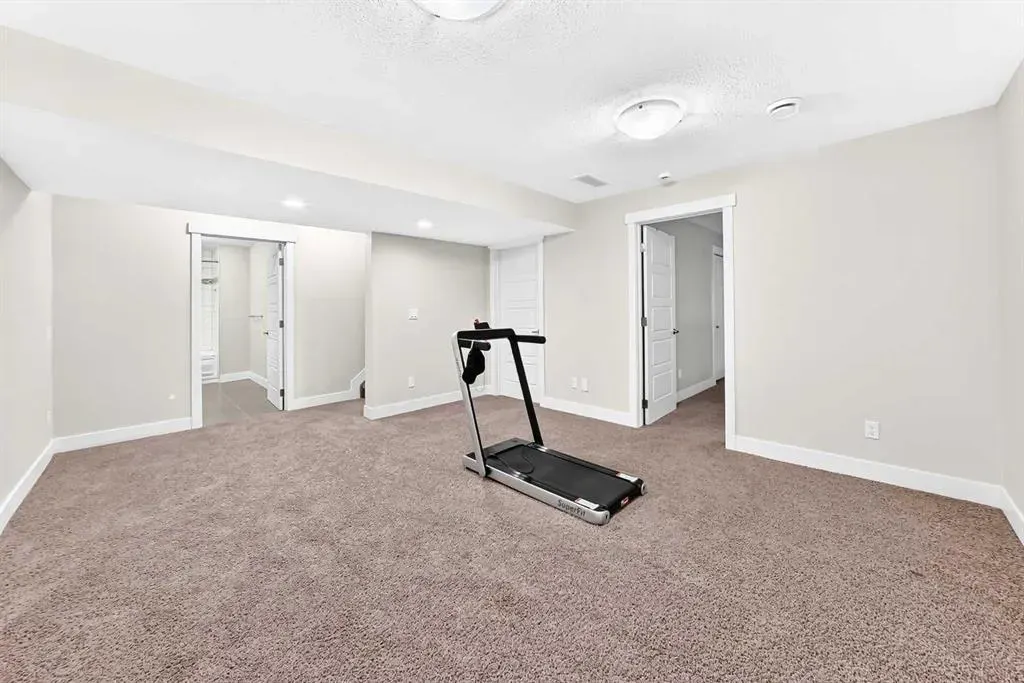 110 Coopers Common SW #901