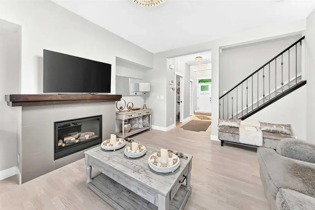 110 Coopers Common SW #901