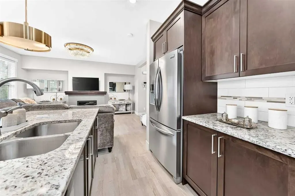 110 Coopers Common SW #901