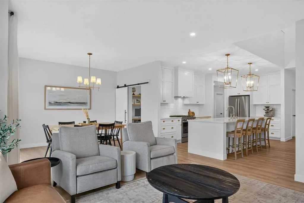 117 Legacy Glen Crescent SE