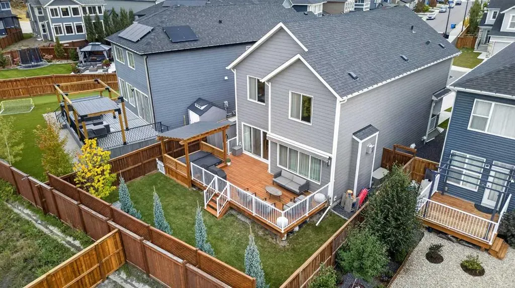 117 Legacy Glen Crescent SE