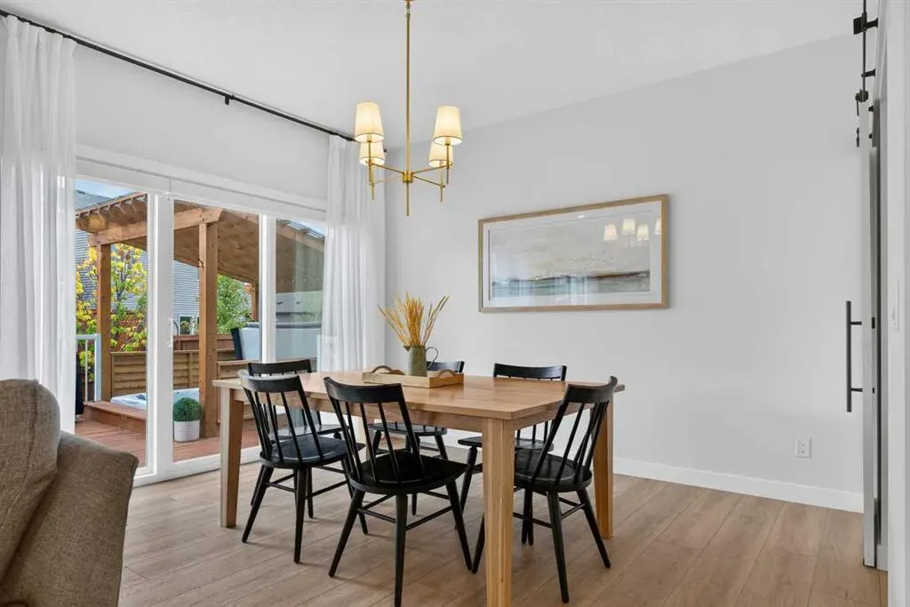 117 Legacy Glen Crescent SE