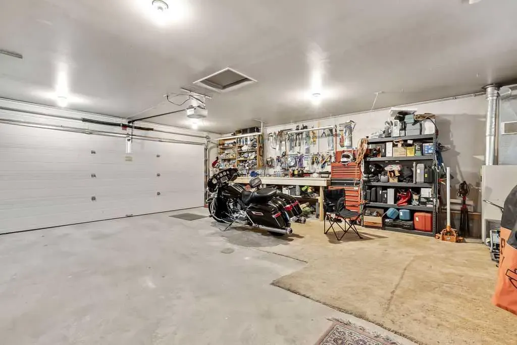 10411 Maplecreek Drive SE