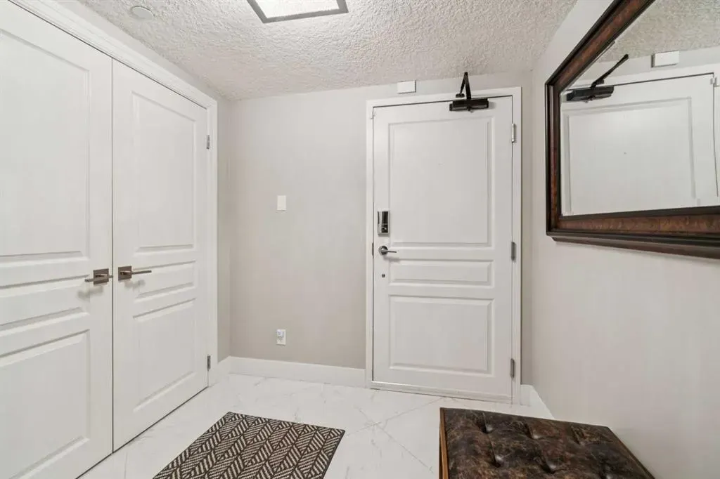 400 Eau Claire Avenue SW #8203