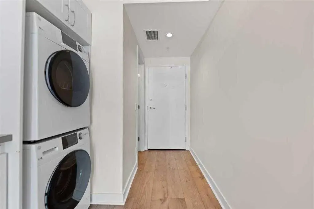 10 Brentwood Common NW #410