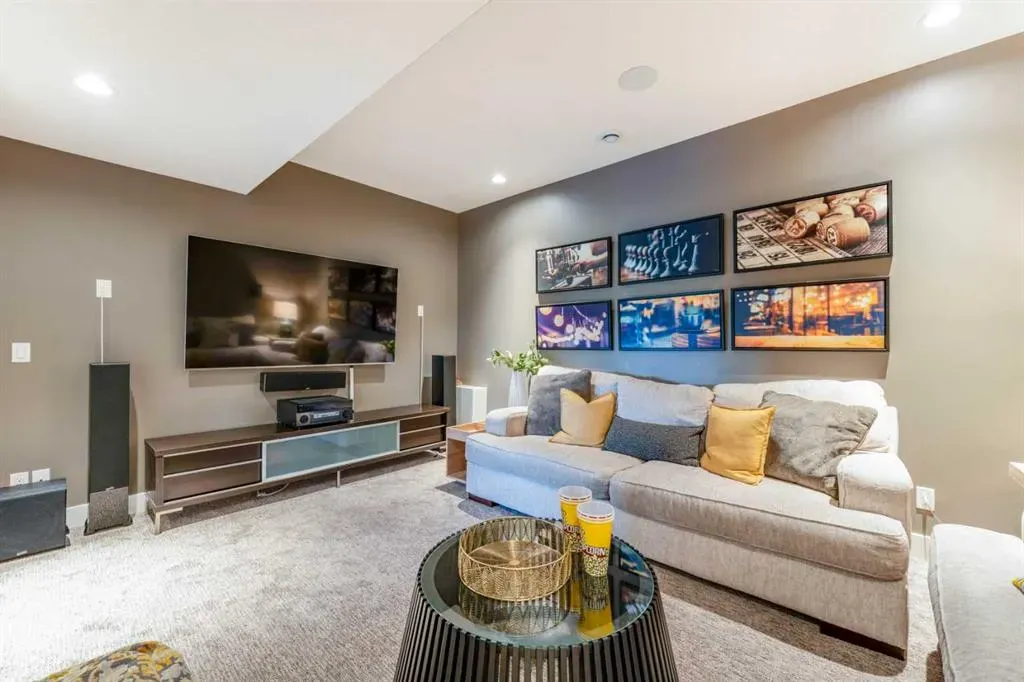 55 Brome Bend