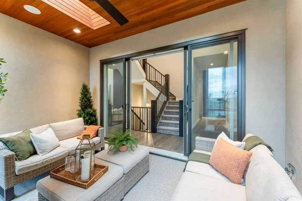 55 Brome Bend