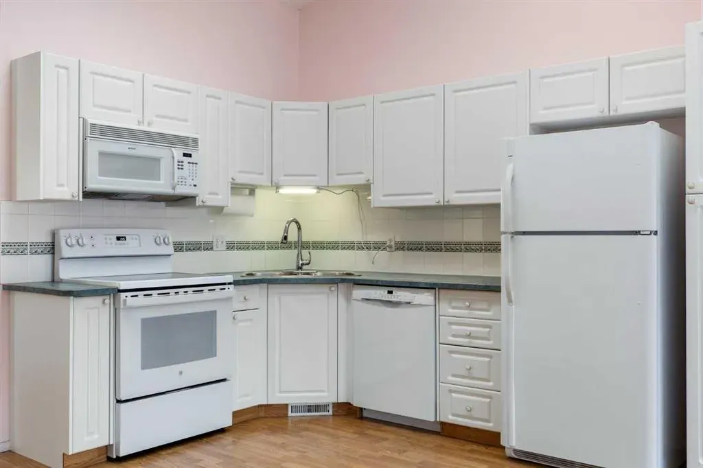 12 Woodside Rise NW #46