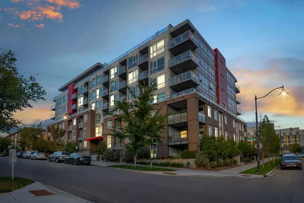 88 9 Street NE #601