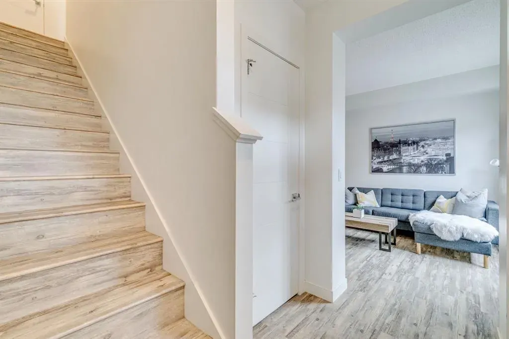 100 Walgrove Court SE #4301