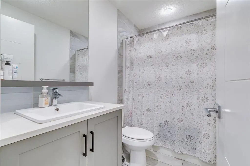 100 Walgrove Court SE #4301