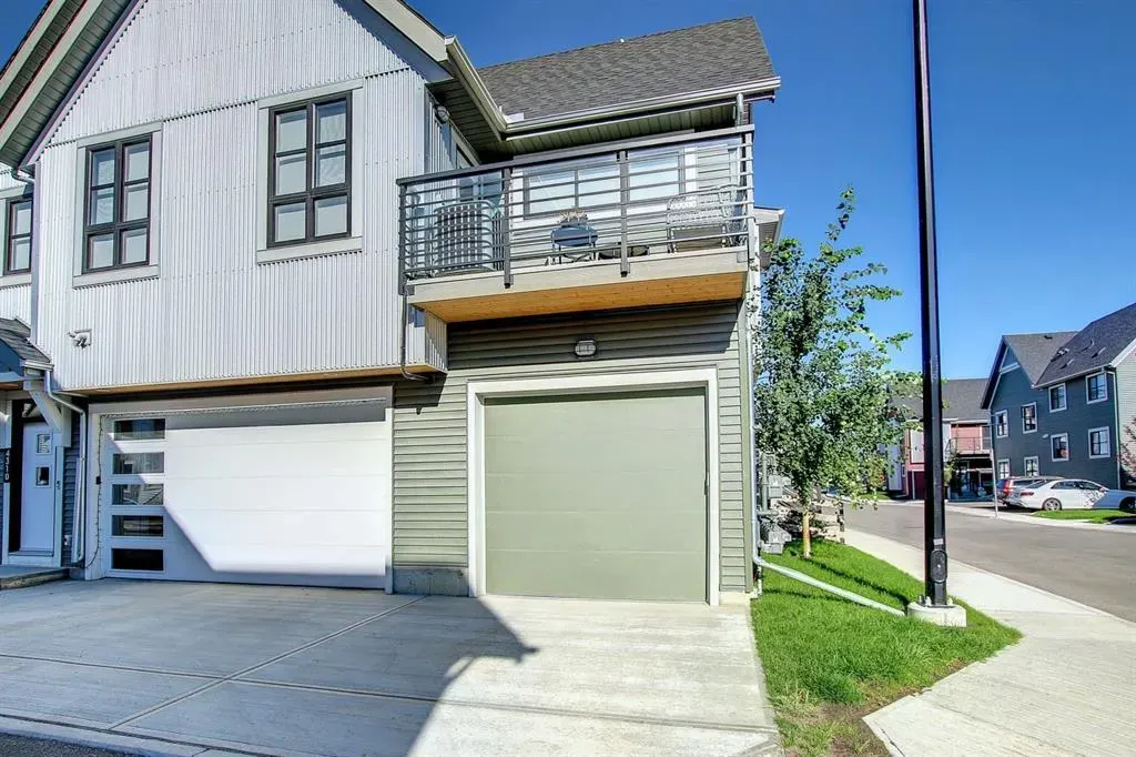 100 Walgrove Court SE #4301