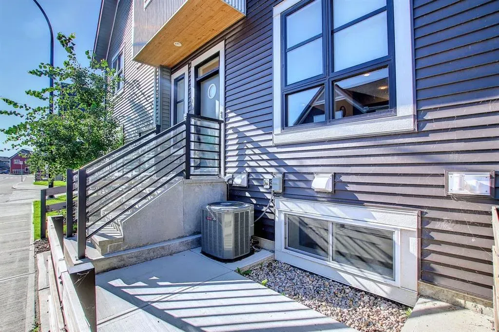 100 Walgrove Court SE #4301