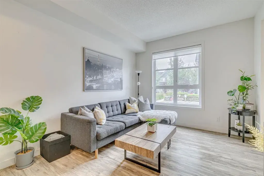 100 Walgrove Court SE #4301