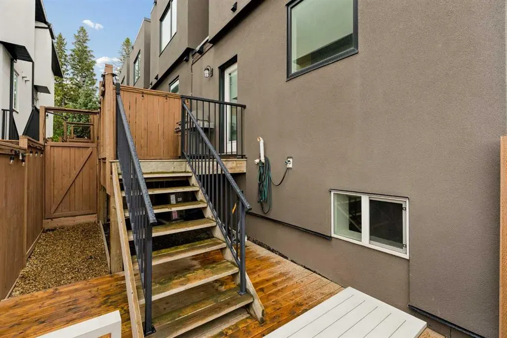 2920 15 Street SW