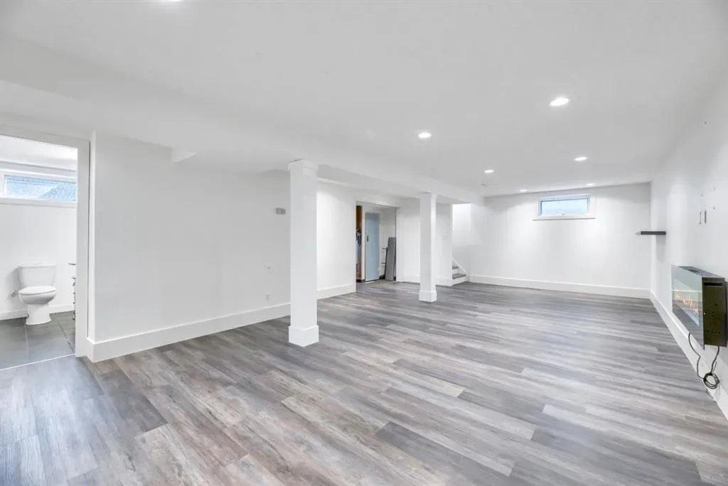 70 Fairview Crescent SE