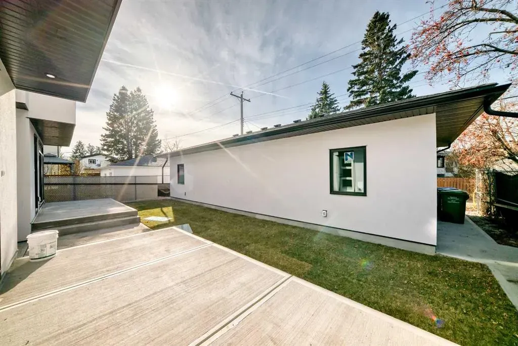 39B Moncton Road NE