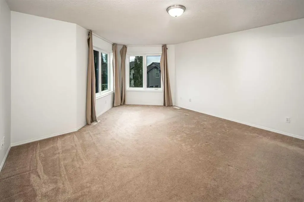 112 Everridge Drive SW