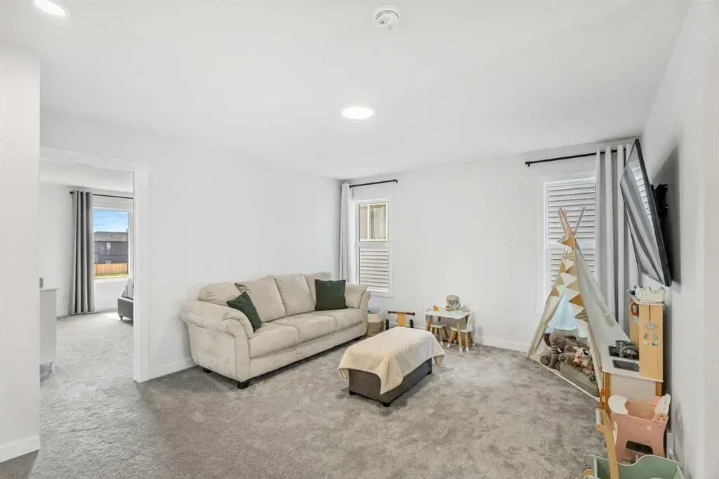 62 Southborough Crescent