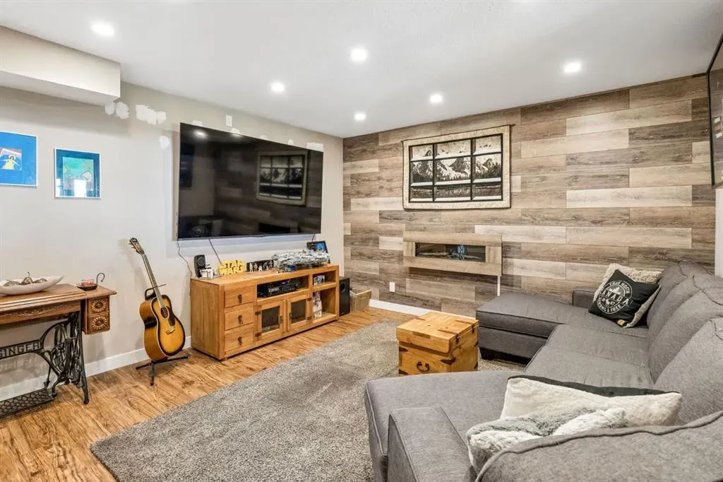 7 Big Hill Creek Estates