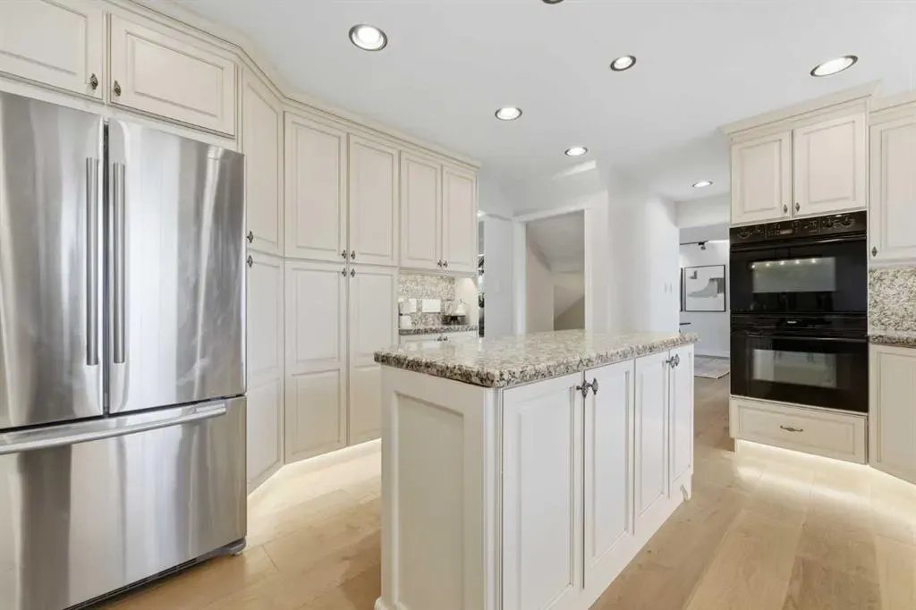 20 Mapleglade Close SE