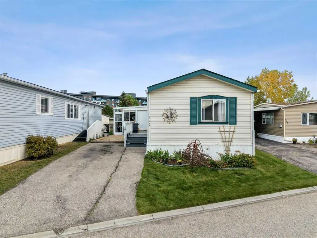 99 Arbour Lake Road #142