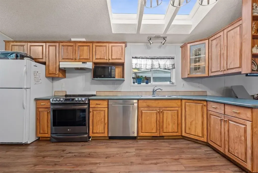99 Arbour Lake Road #142