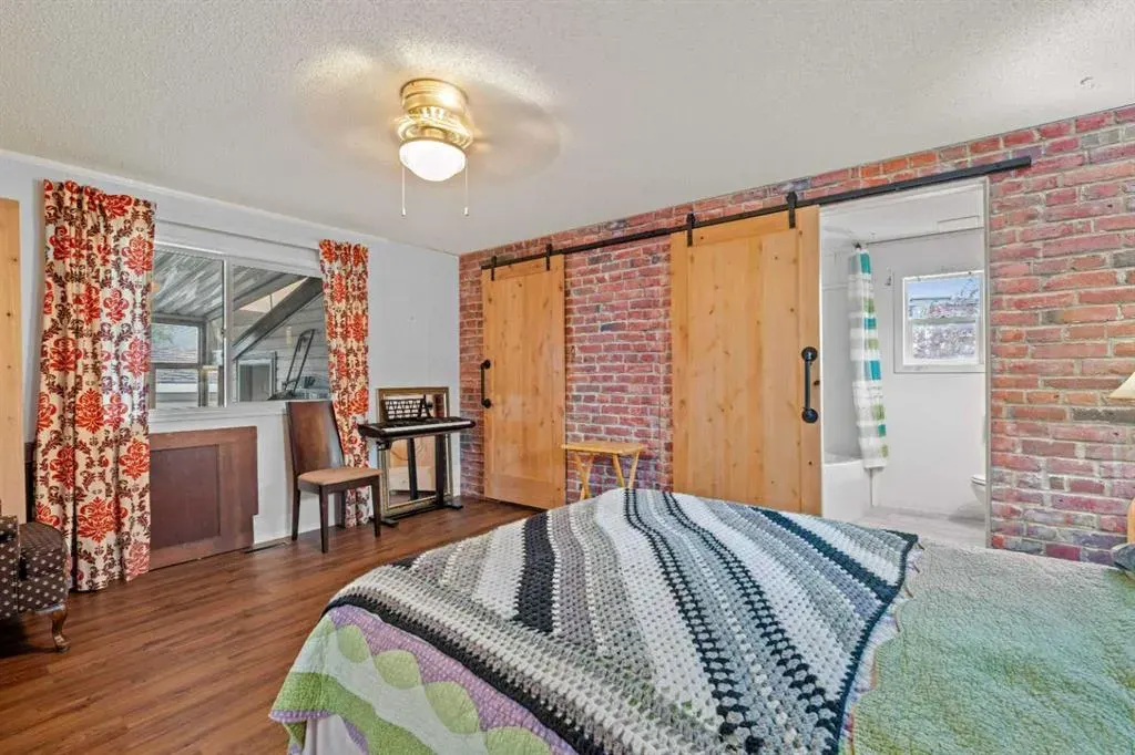 99 Arbour Lake Road #142
