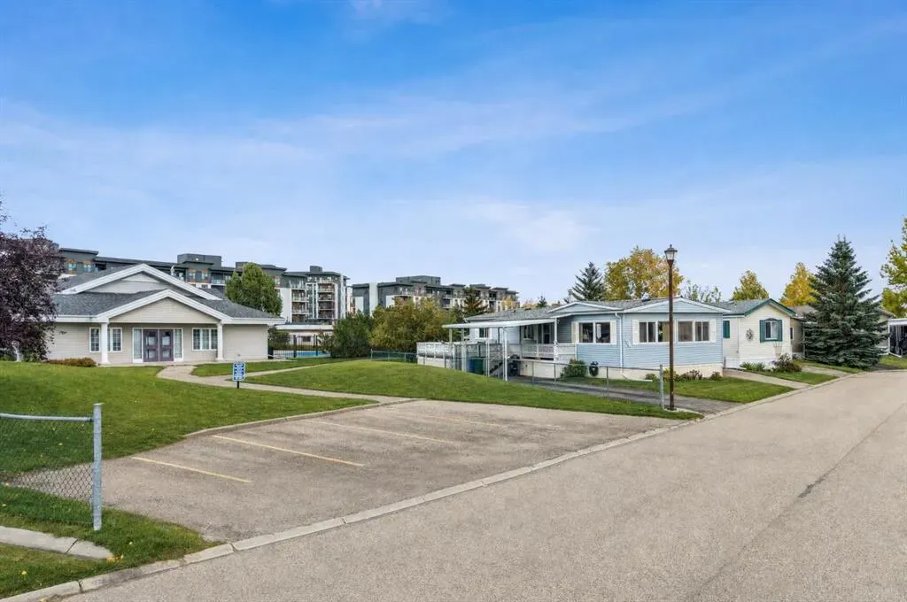 99 Arbour Lake Road #142
