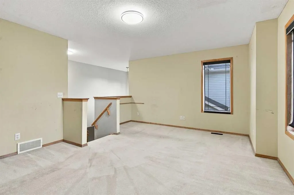 209 Tuscany Ravine Road NW