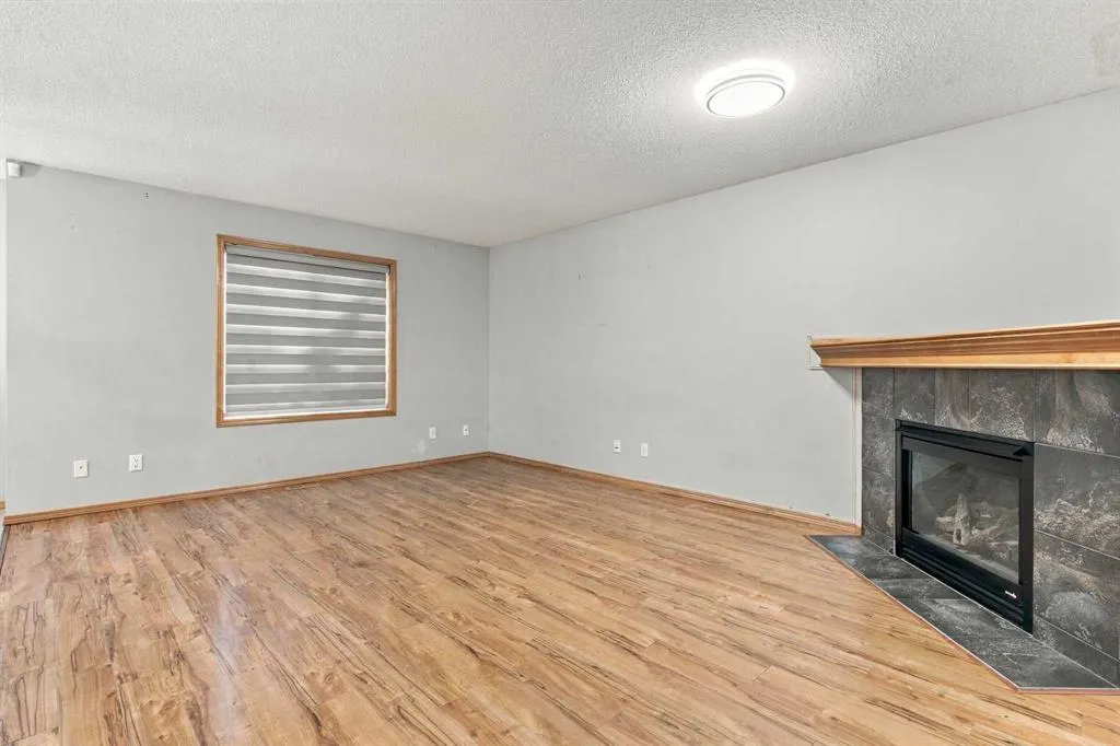 209 Tuscany Ravine Road NW