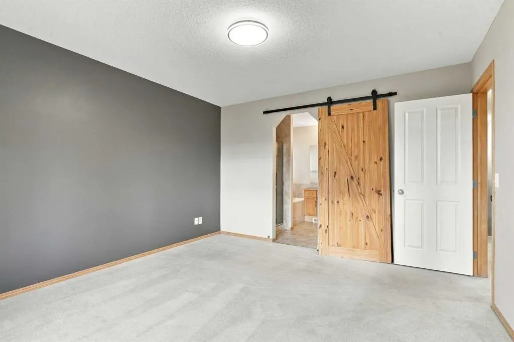 209 Tuscany Ravine Road NW