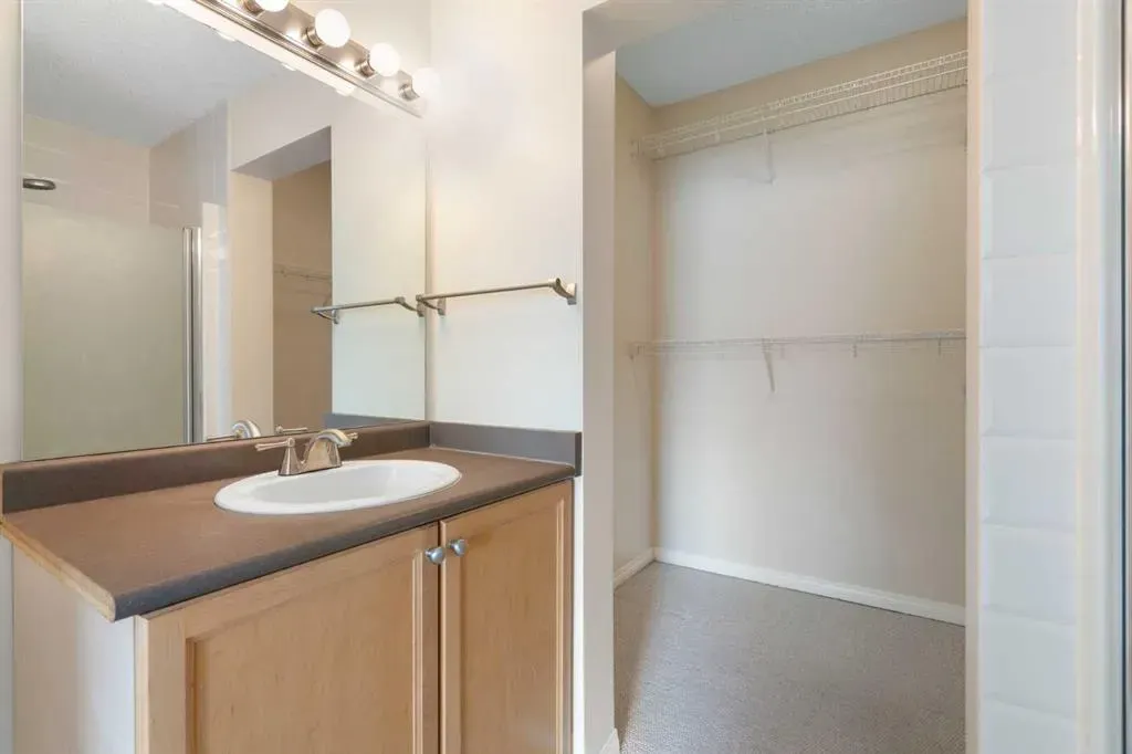 369 Rocky Vista Park NW #422