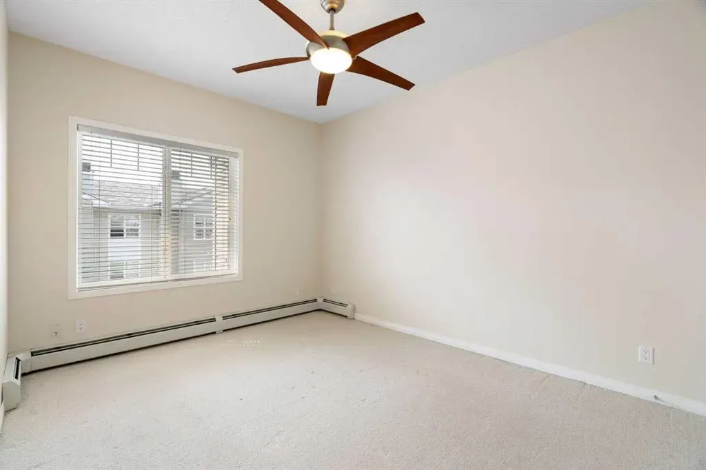 369 Rocky Vista Park NW #422