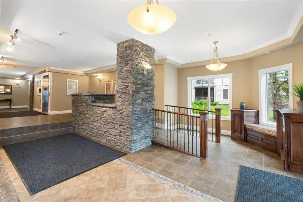 369 Rocky Vista Park NW #422