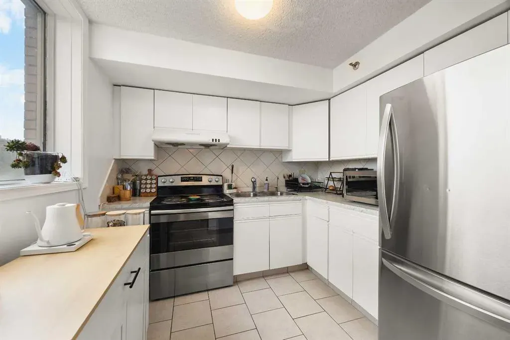 128 2 Avenue SE #506