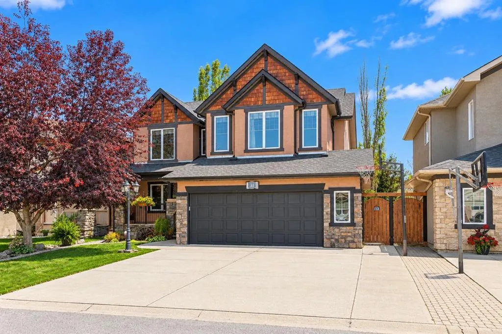 31 Chapala Close SE