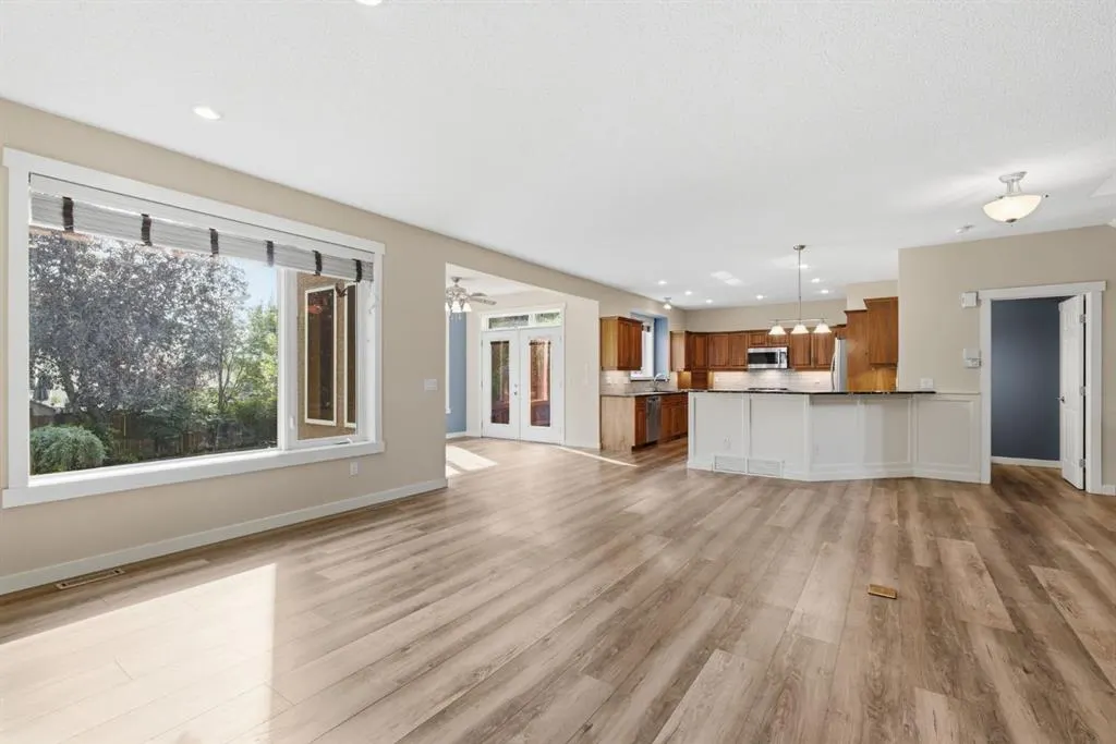 31 Chapala Close SE