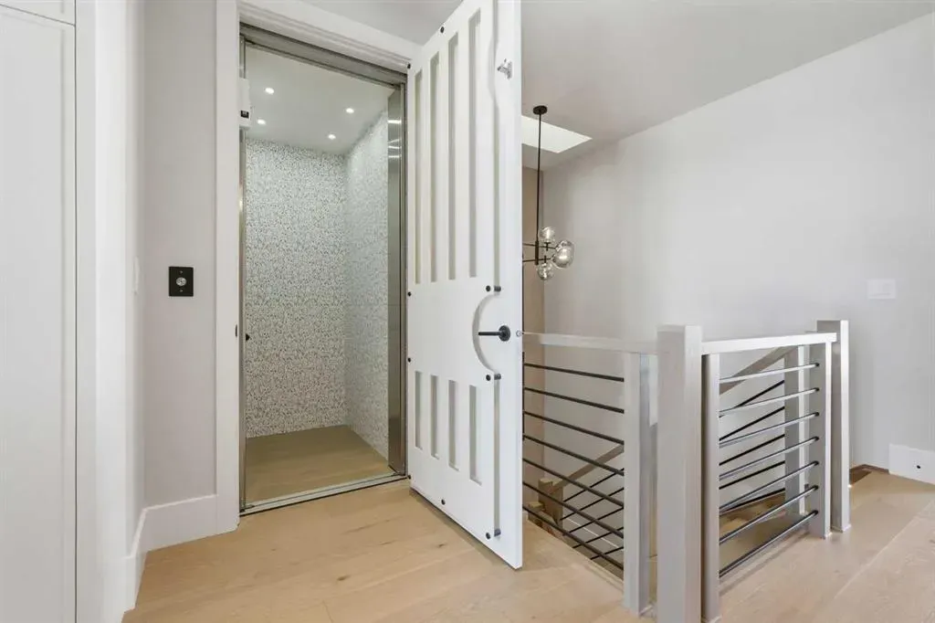 1700 73 Street SW #305