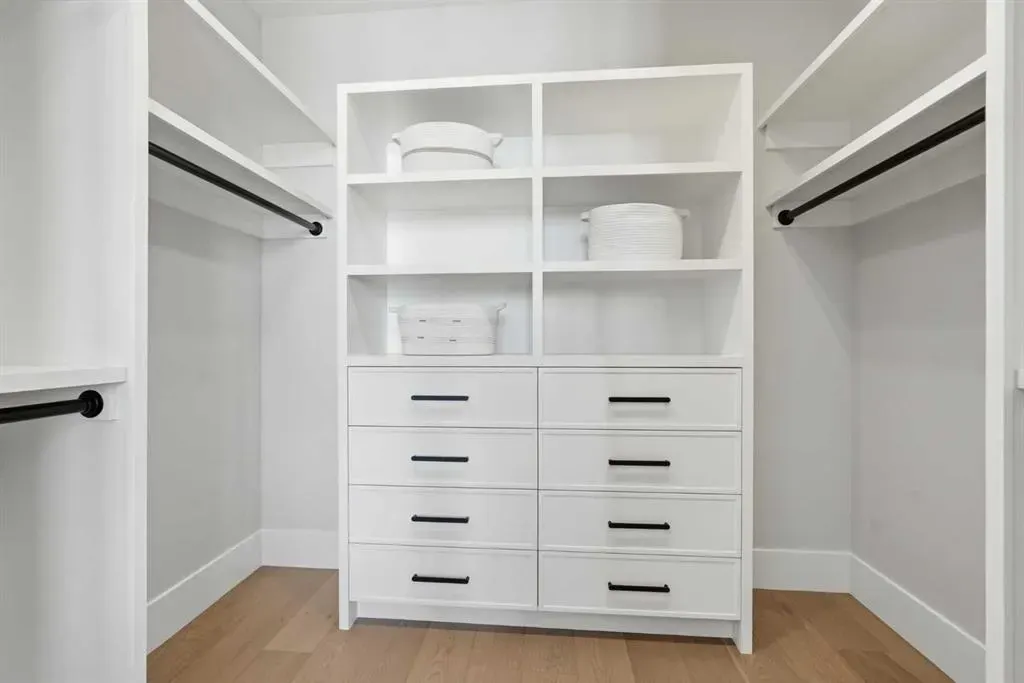 1700 73 Street SW #305