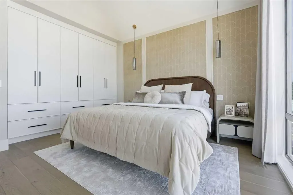 1700 73 Street SW #305