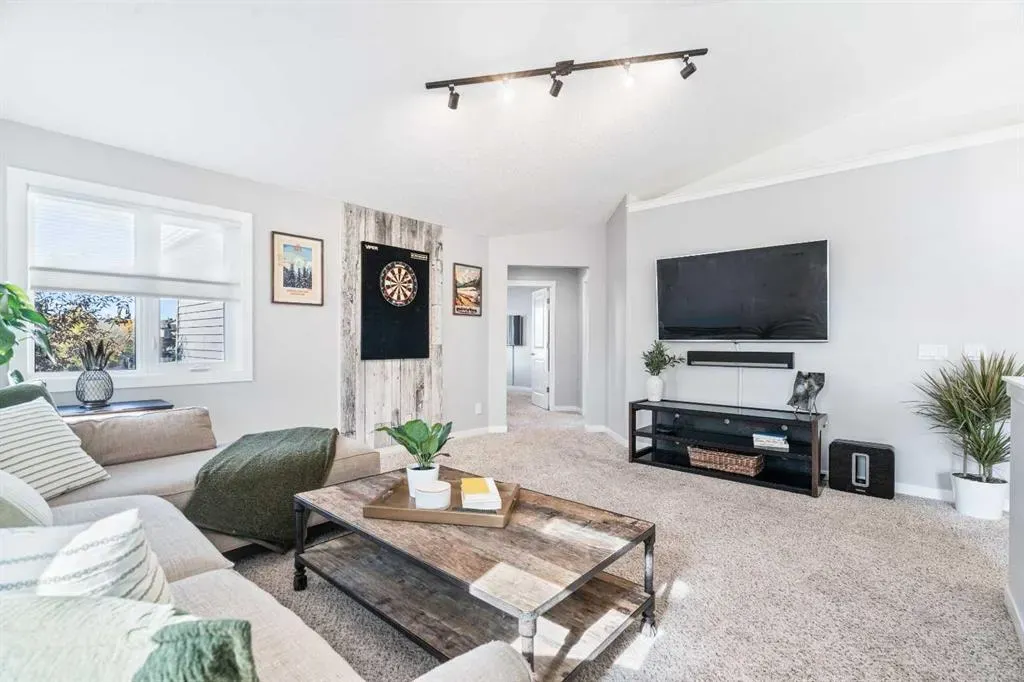 109 Drake Landing Cove
