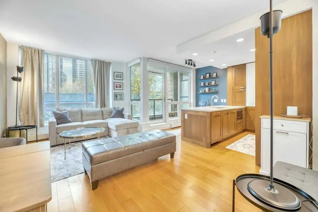 222 Riverfront Avenue SW #220